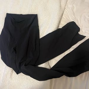 high rise 32” black Lululemon flare leggings